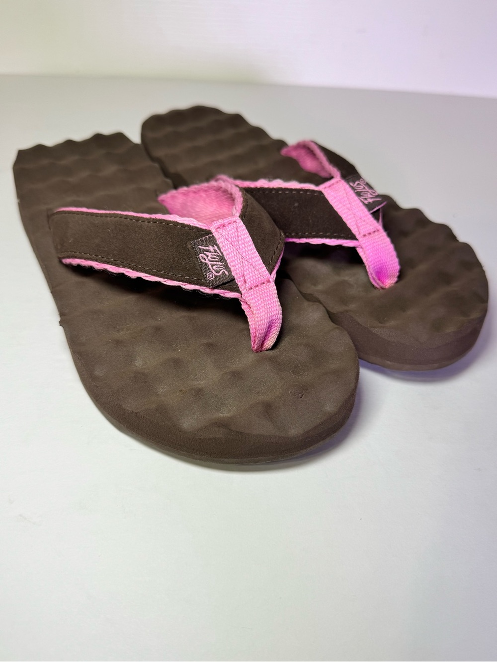 Flojos Brown & Pink Cushioned Comfort Thong Flip Flop Sandals.